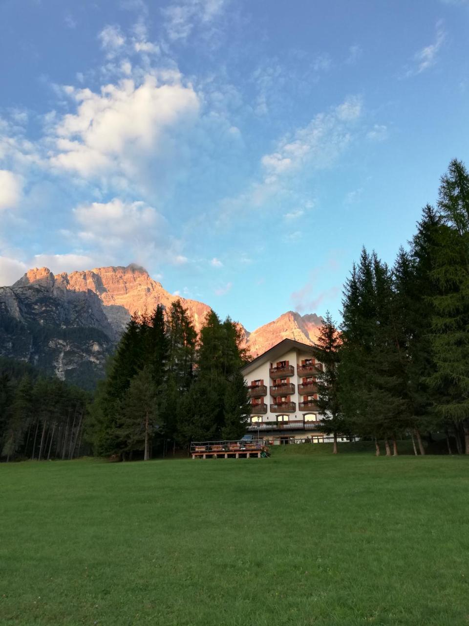Hotel Il Cardo Сан-Віто-ді-Кадоре Екстер'єр фото